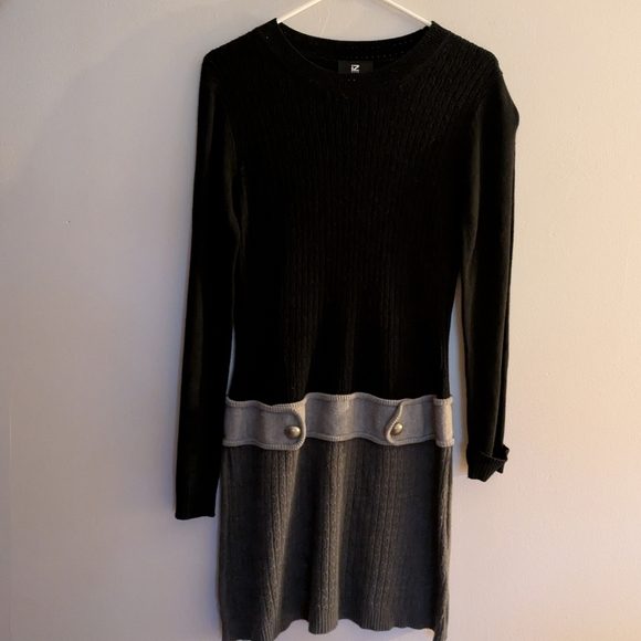 Iz Byer Dresses & Skirts - iZ Byers Knitted MIDI Sweater Dress Black And Gray Large